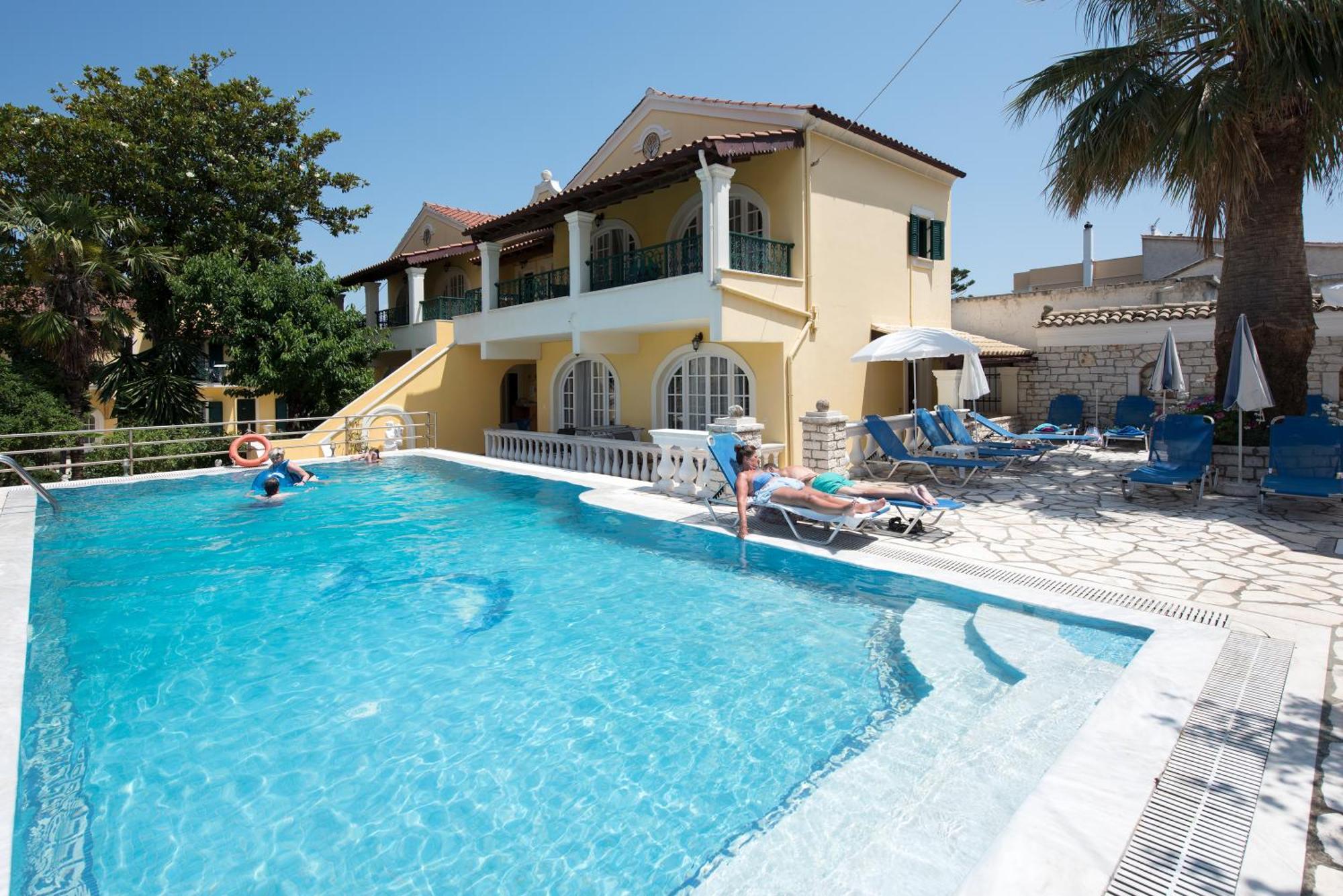 Mayflower Apartments Kassiopi Exterior photo