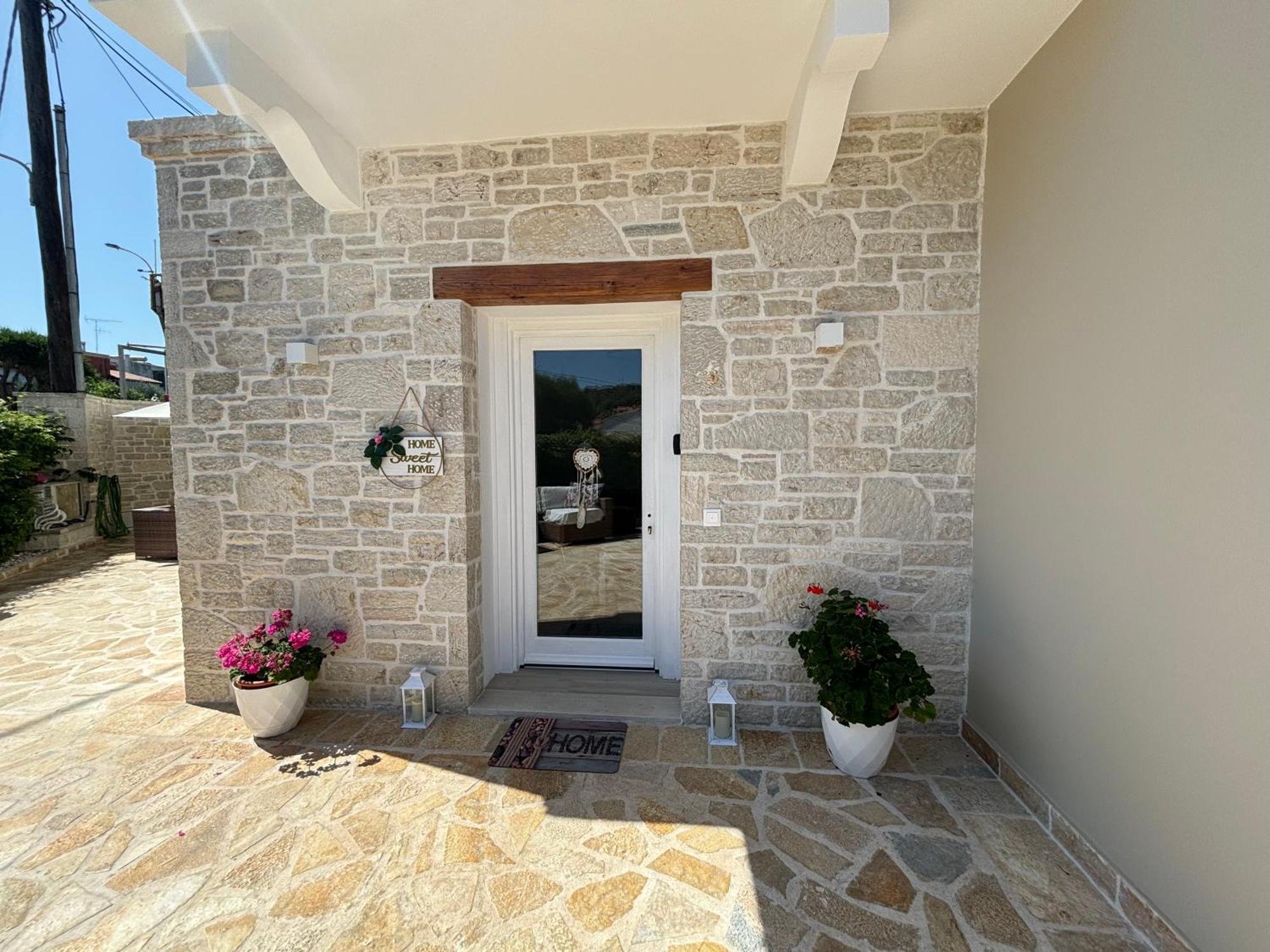 Mayflower Apartments Kassiopi Exterior photo